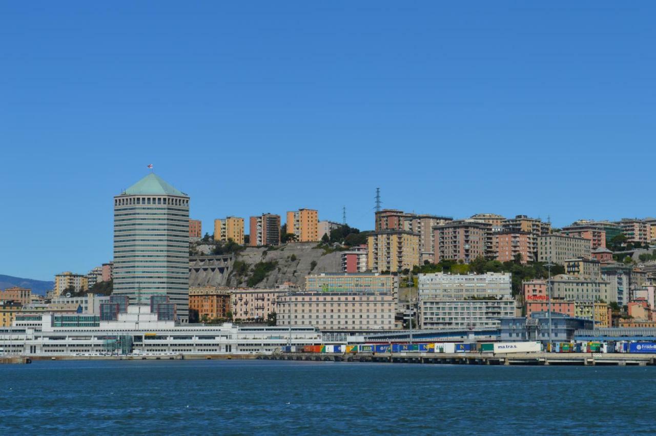 La Lanterna Apartment Genua Exterior foto